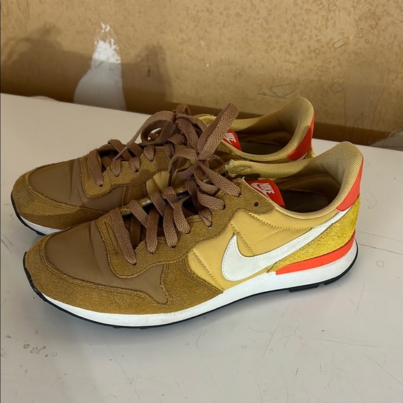 Nike Other - Nike Internationalist Brown and Yellow Sneakers